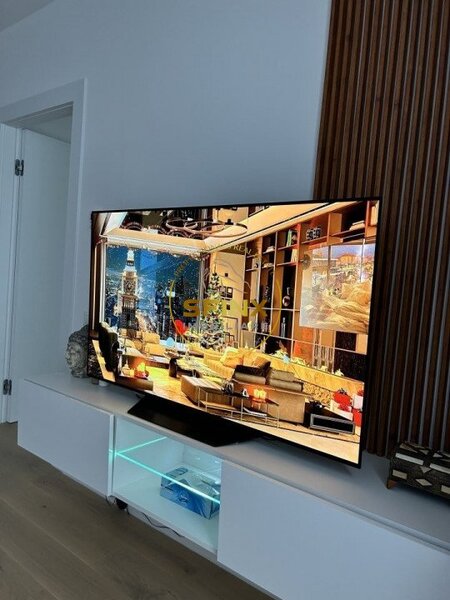 Prima inchiriere, apartament superb in campus cu gradina si piscina la inaltime